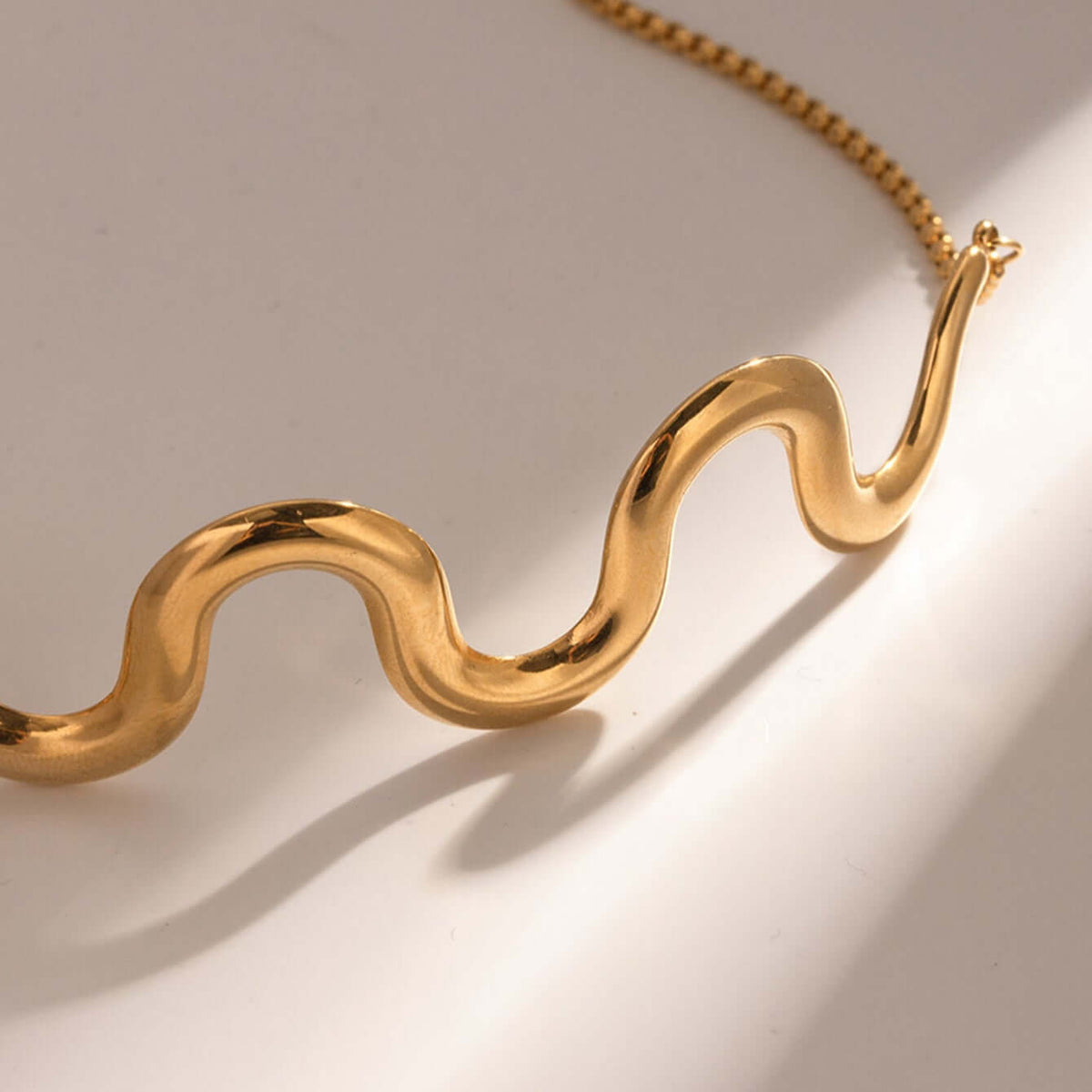 Choker Eme by Lo